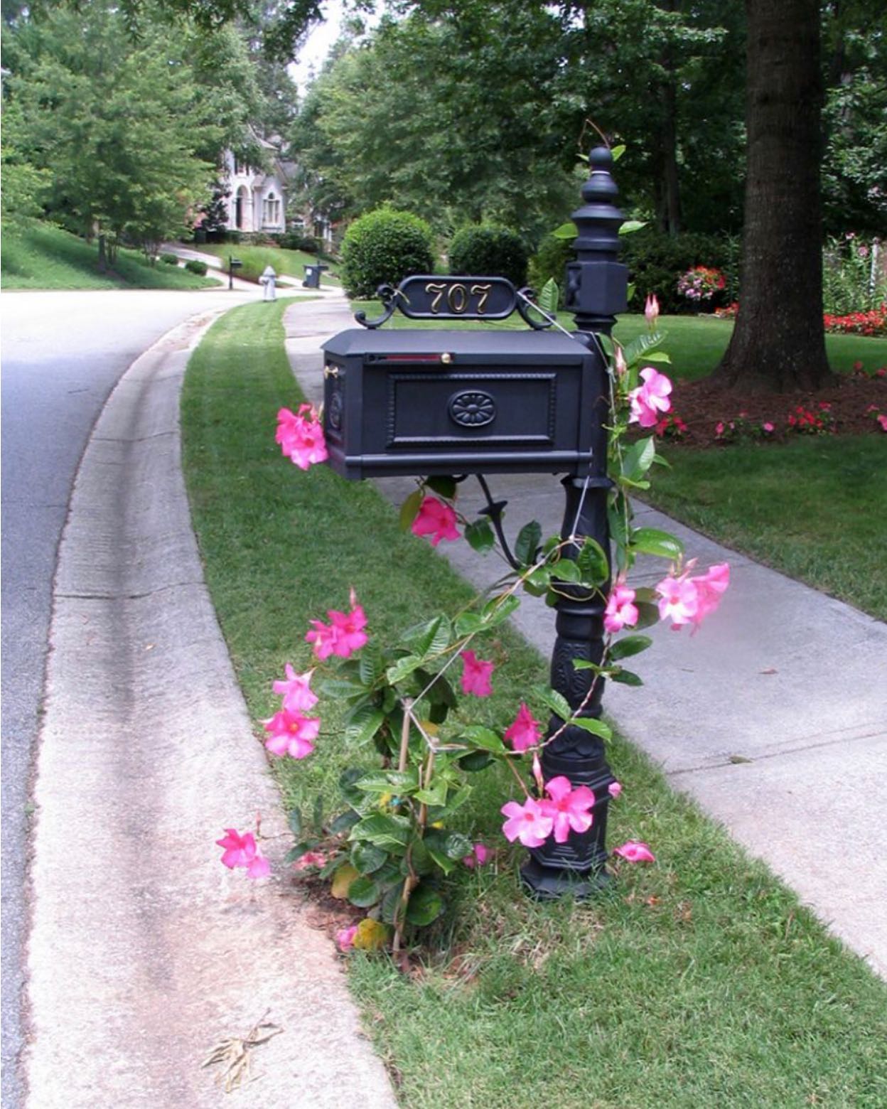 Mailbox Makeovers LLC