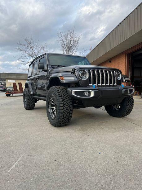 Tow Pro Hitches and Repair hero